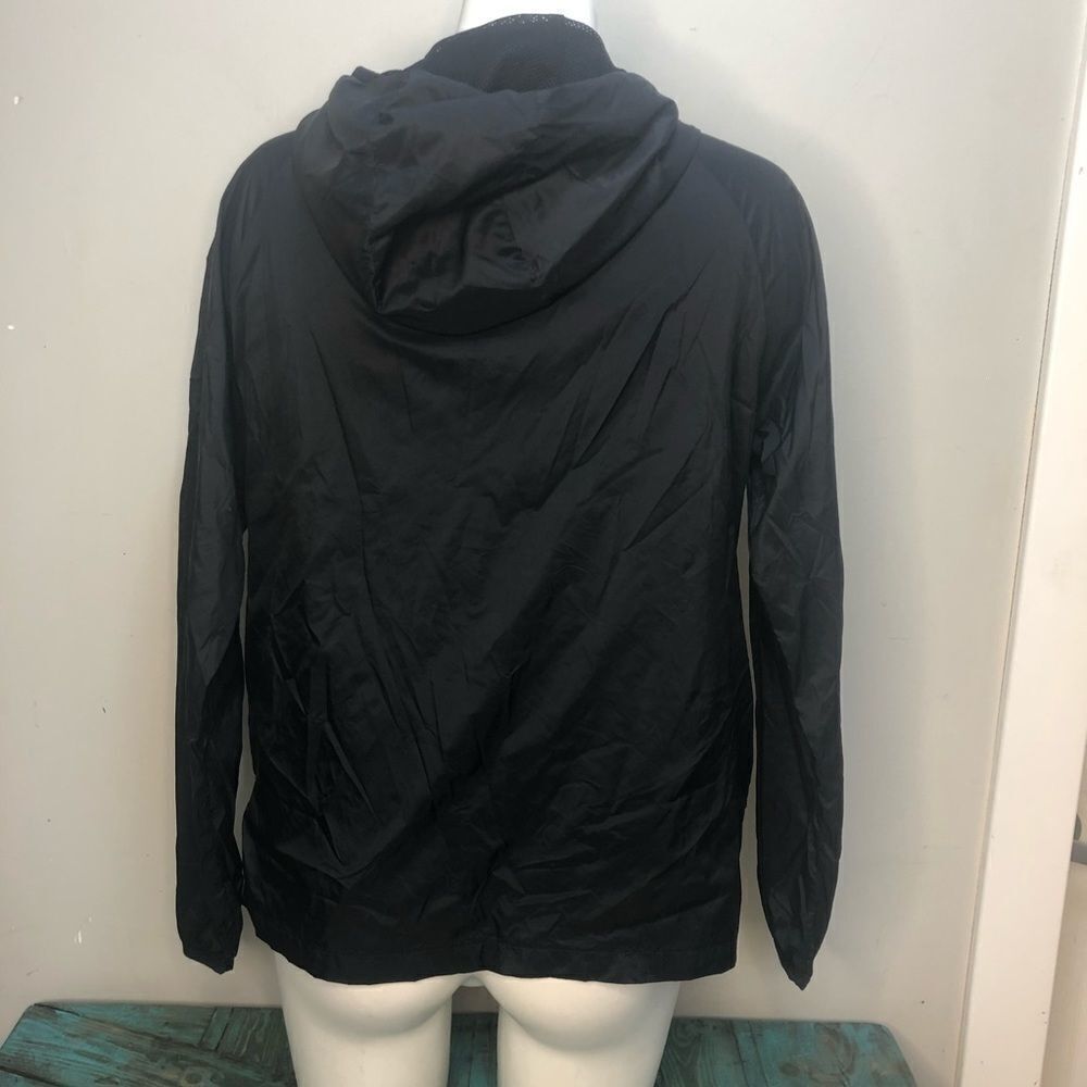 Bench Lightweight Hooded Windbreaker Jacket Size Medium - Picture 5 of 10